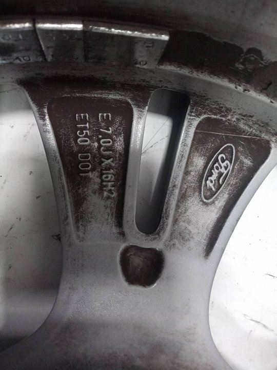 Llanta ford focus lim. (cb8)    |   